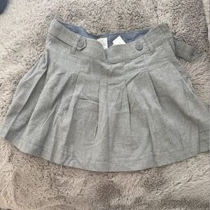US10 Y2K H&M Pleated Skirt